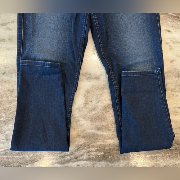 7 For All Mankind Jeans - Picture 6 of 6